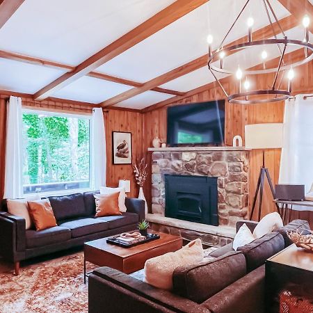 Stylish And Cozy Cabin, Walking Distance To Big Bass Lake Gouldsboro Luaran gambar