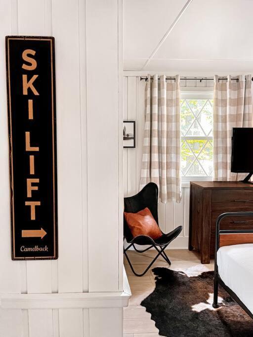 Stylish And Cozy Cabin, Walking Distance To Big Bass Lake Gouldsboro Luaran gambar