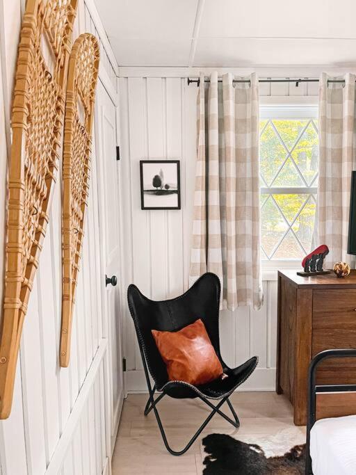 Stylish And Cozy Cabin, Walking Distance To Big Bass Lake Gouldsboro Luaran gambar
