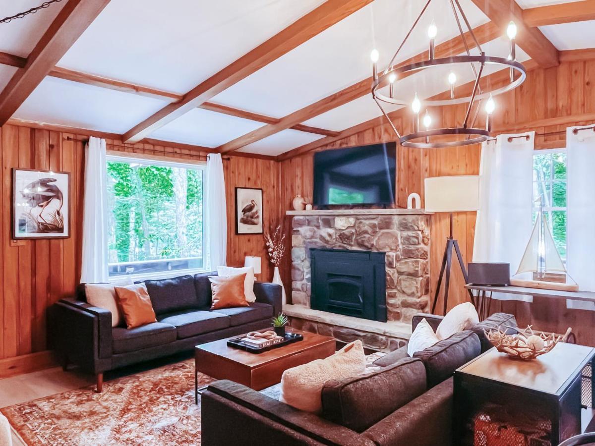 Stylish And Cozy Cabin, Walking Distance To Big Bass Lake Gouldsboro Luaran gambar